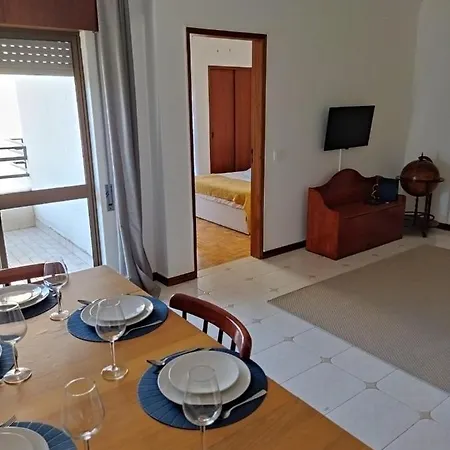 3 Bed Down Town Olhão