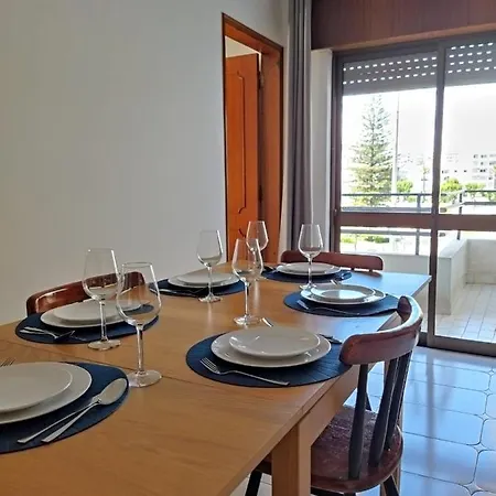 3 Bed Down Town * Olhão