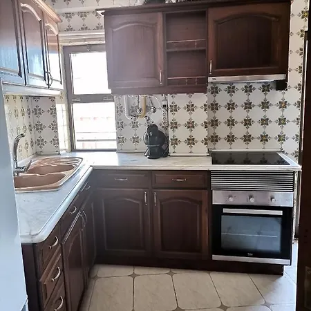3 Bed Down Town Olhão